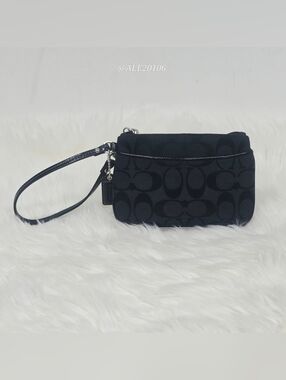 Coach Black Signature Wristlet Canvas Leather Small Pouch Classic